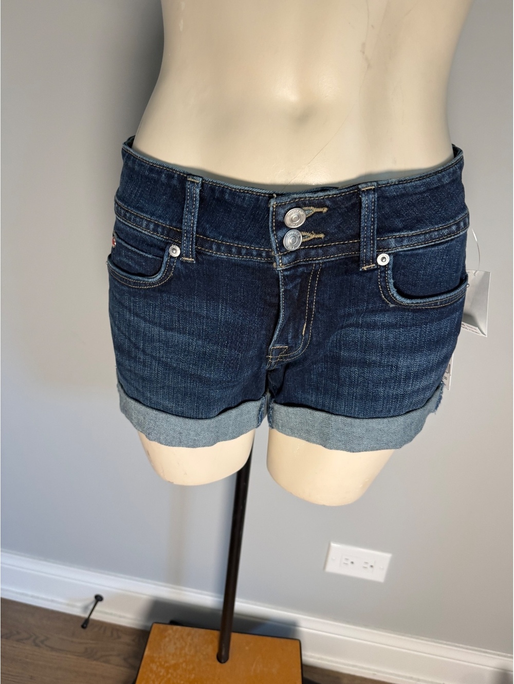 Hudson Jeans Women's Blue Denim Shorts Size 25 - New with Tags